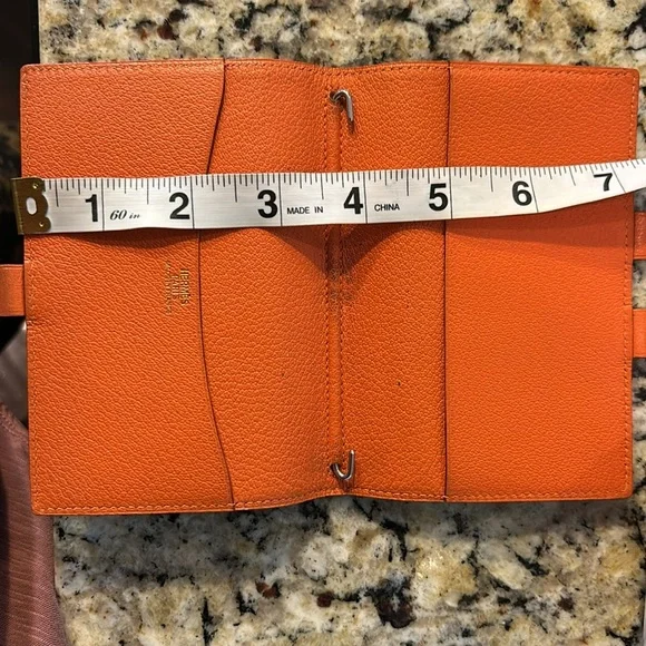 Hermes agenda notebook *no paper insert - Picture 5 of 6